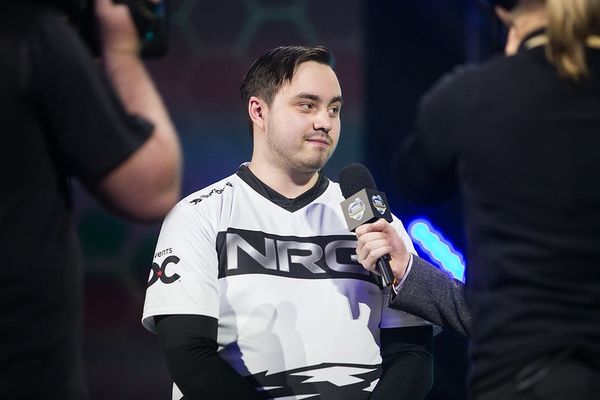 Turbopolsa, ancien joueur de Rocket League, anciennement chez NRG.
